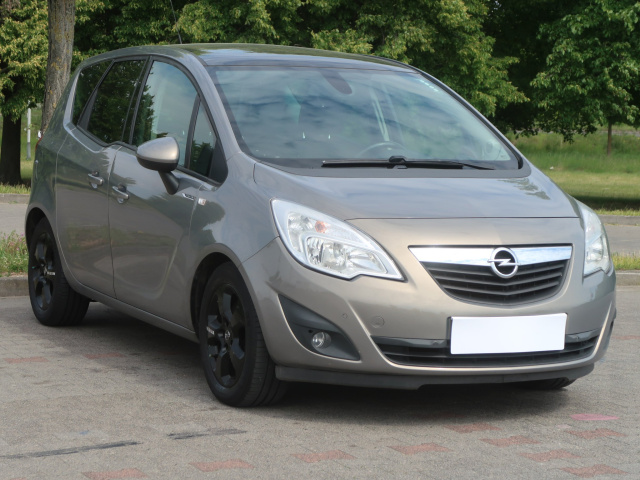 Opel Meriva 2011