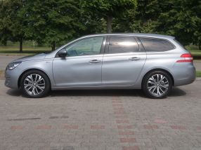 Peugeot 308 - 2016