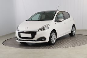 Peugeot 208 - 2016