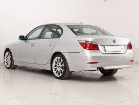 BMW 5 - 2003