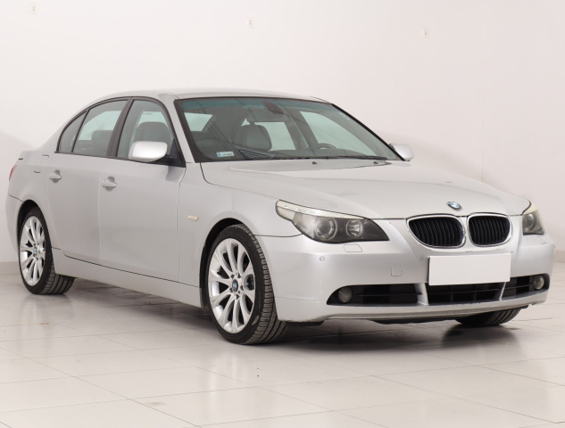 BMW 5 2003