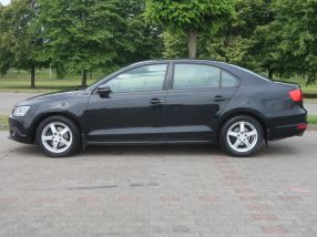 Volkswagen Jetta - 2011