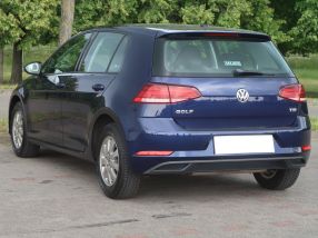 Volkswagen Golf - 2017