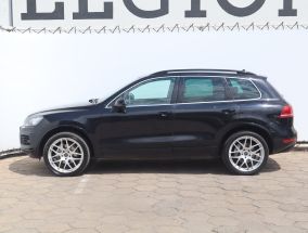 Volkswagen Touareg - 2010