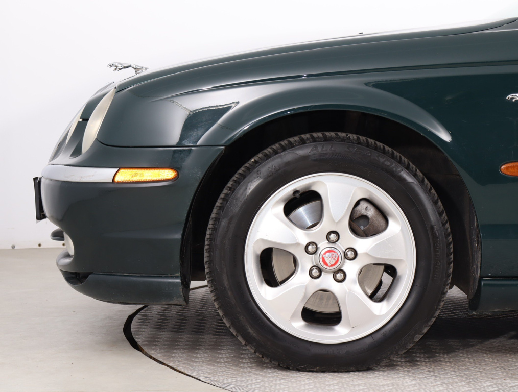 Jaguar S-Type