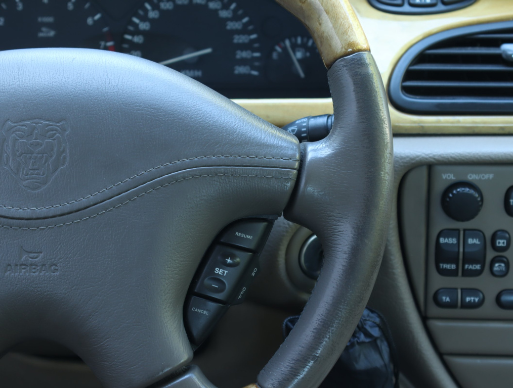 Jaguar S-Type