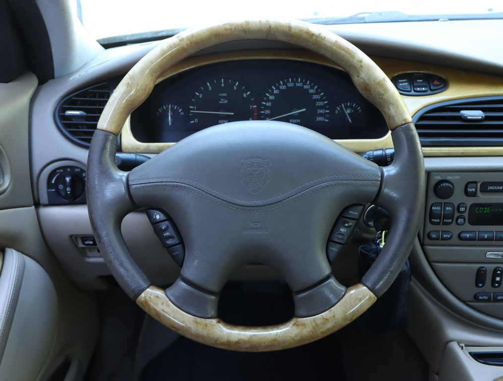 Jaguar S-Type