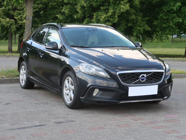 Volvo V40 2013