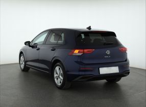Volkswagen Golf - 2020
