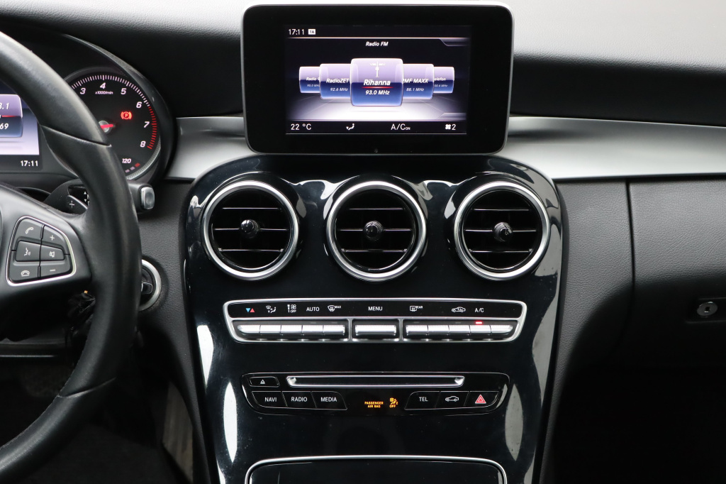 Mercedes-Benz C