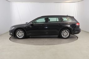 Volkswagen Passat - 2016