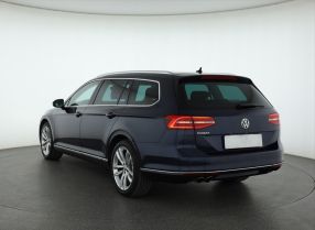 Volkswagen Passat - 2017