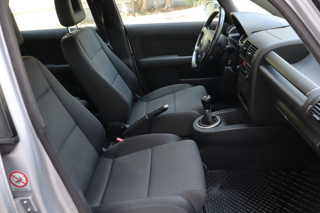 Audi A2