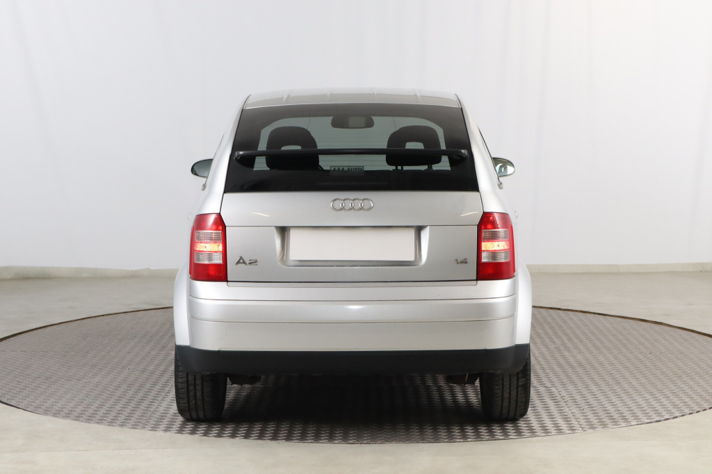 Audi A2