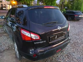 Nissan Qashqai+2 - 2010
