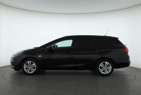 Opel Astra - 2020