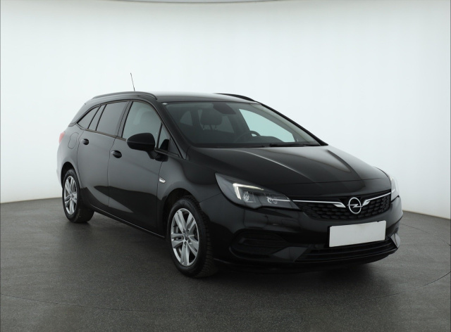 Opel Astra 2020