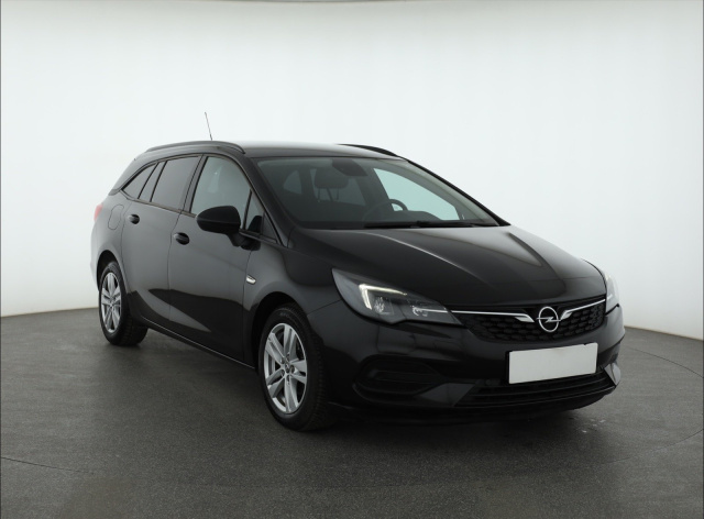 Opel Astra 2020