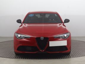 Alfa Romeo Giulia - 2021