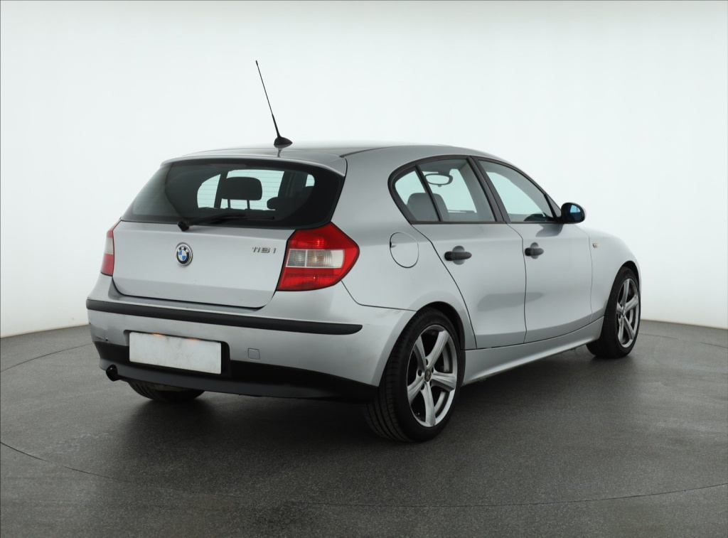 BMW 1