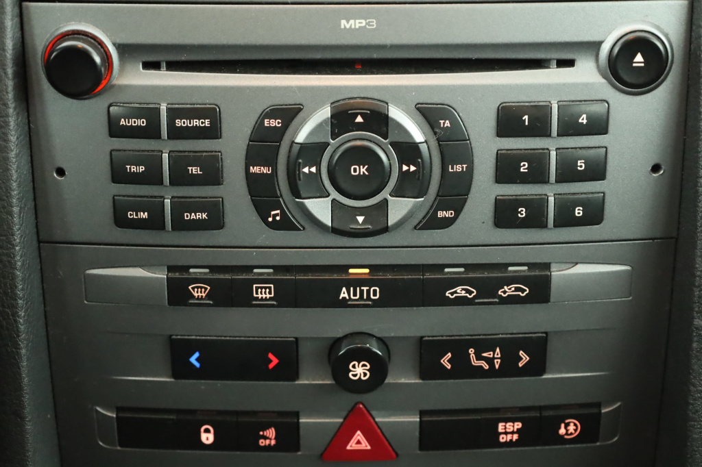 Peugeot 407