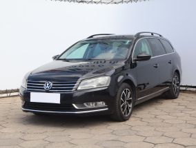 Volkswagen Passat - 2012