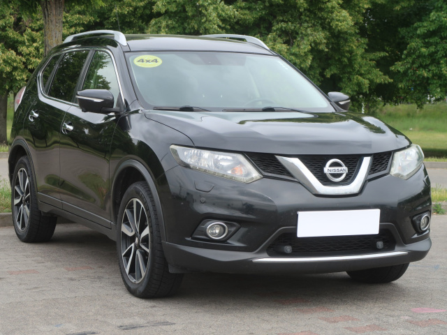 Nissan X-Trail 2015