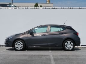 Opel Astra - 2016