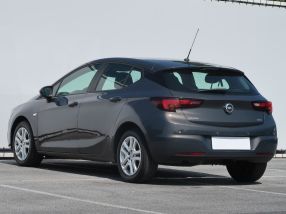 Opel Astra - 2016