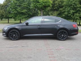 Skoda Superb - 2021