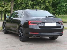 Skoda Superb - 2021
