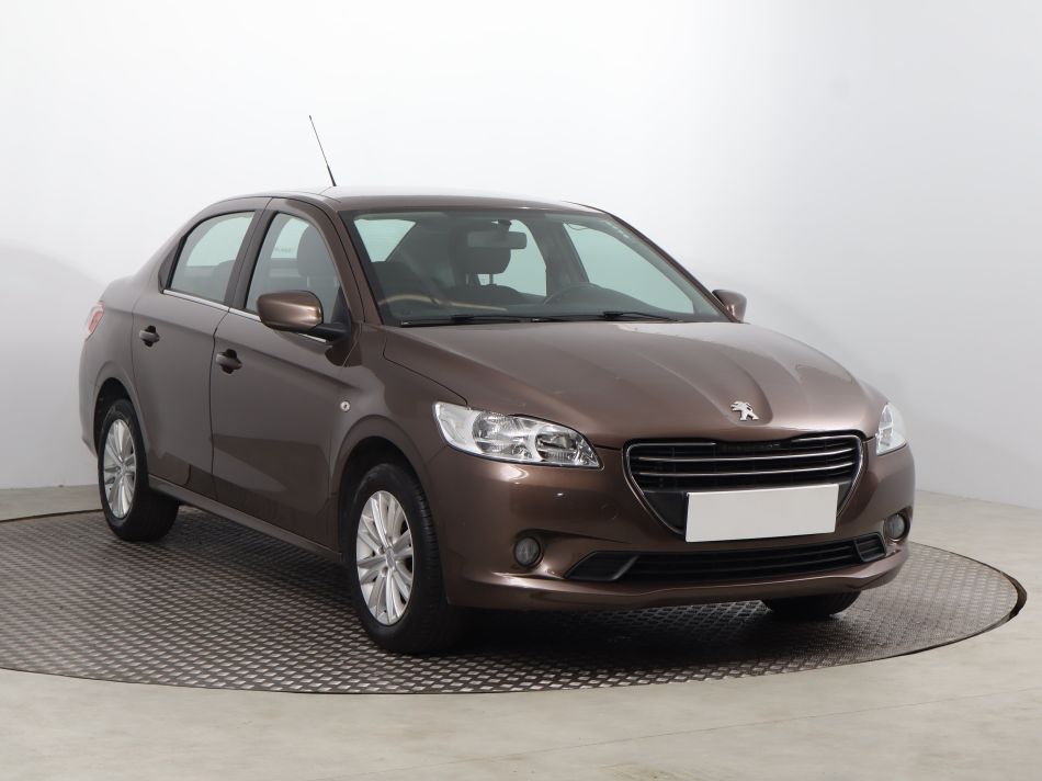 Peugeot 301 - 2013