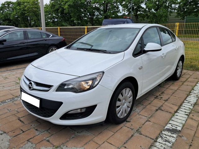 Opel Astra 2016