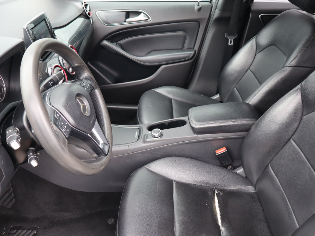 Mercedes-Benz B