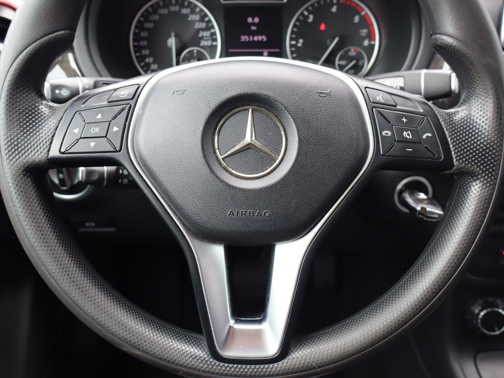 Mercedes-Benz B
