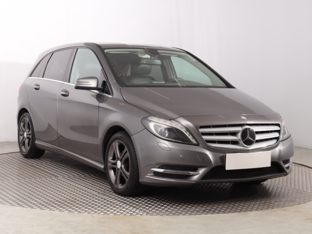 Mercedes-Benz B 2013