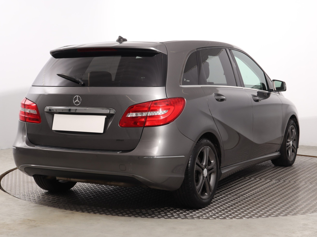 Mercedes-Benz B