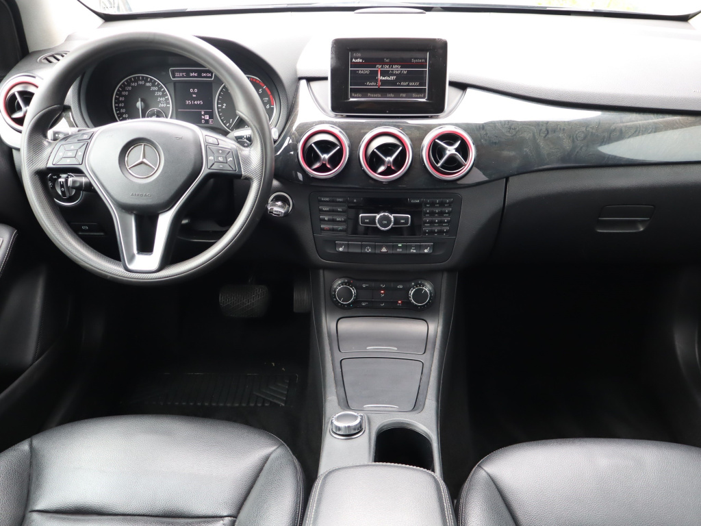 Mercedes-Benz B
