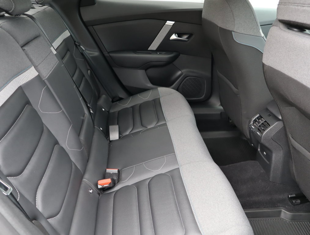Citroen C4 X