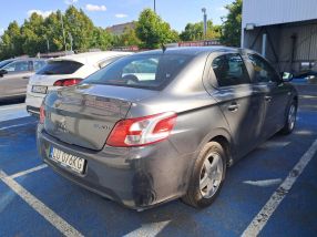 Peugeot 301 - 2015