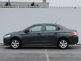 Peugeot 301 - 2015