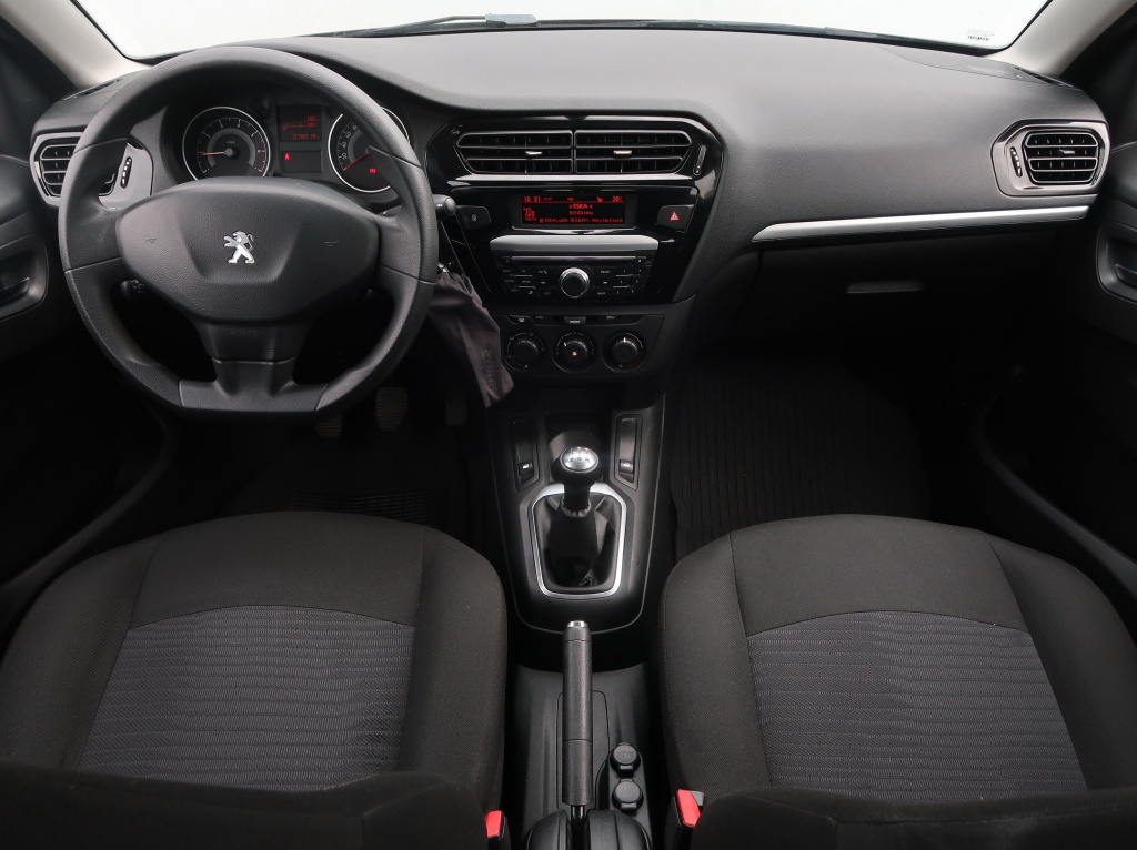 Peugeot 301