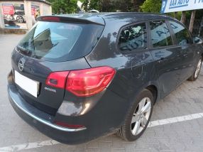 Opel Astra - 2015
