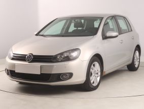 Volkswagen Golf - 2010