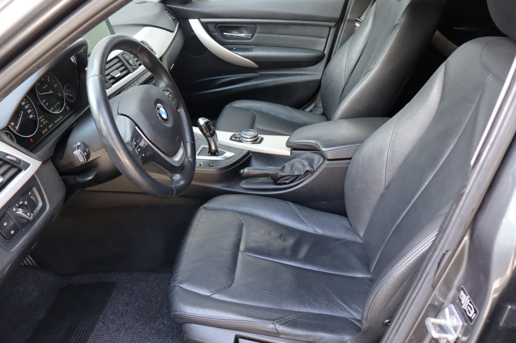 BMW 3