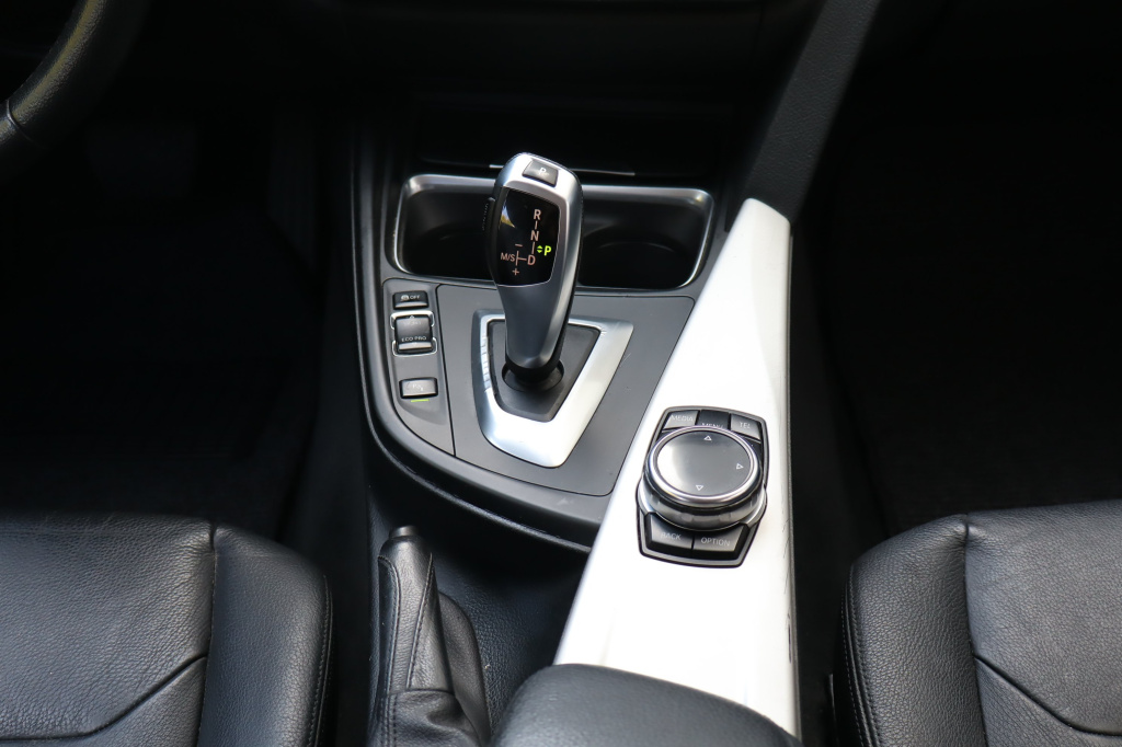 BMW 3