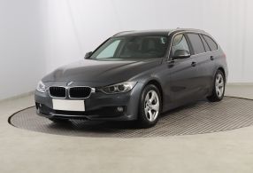 BMW 3 - 2013
