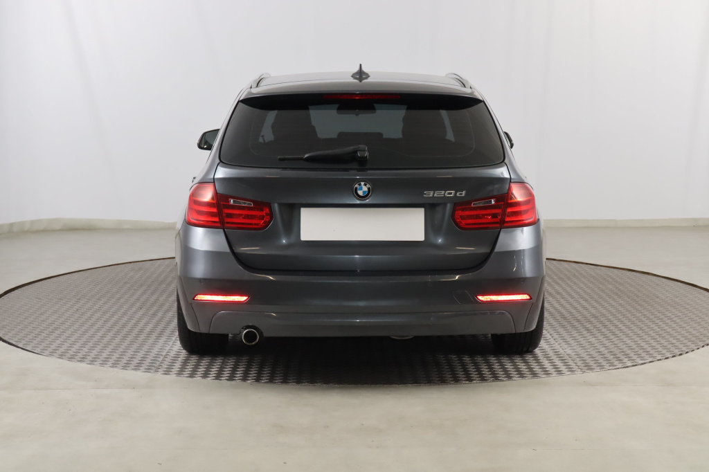 BMW 3