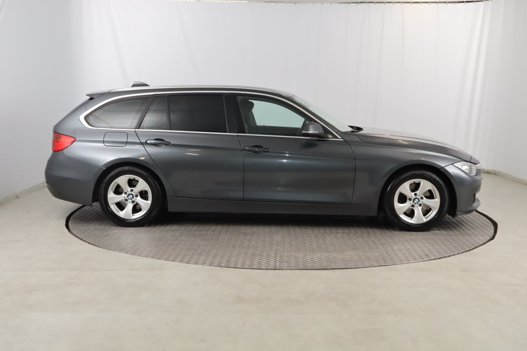 BMW 3