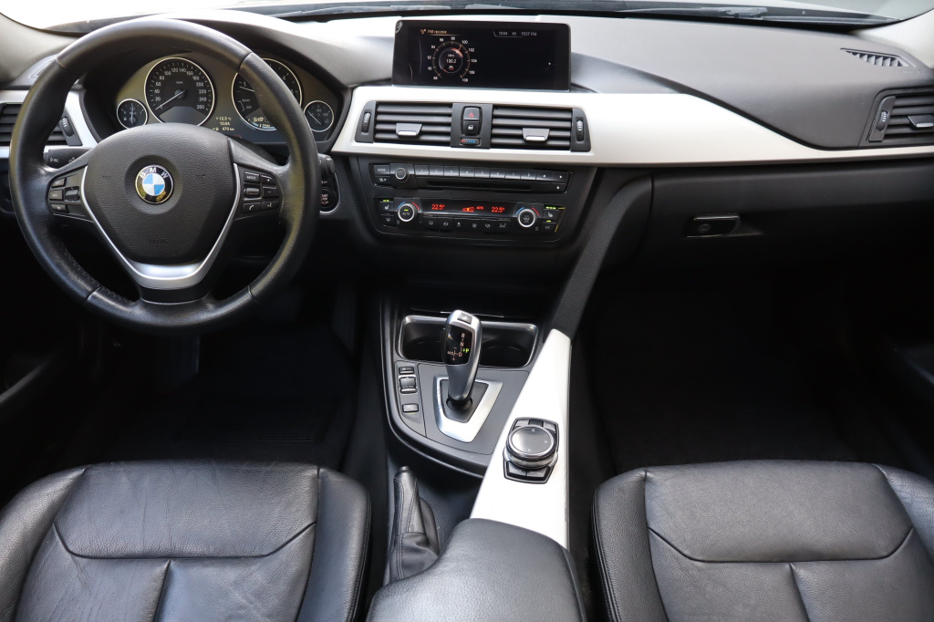 BMW 3
